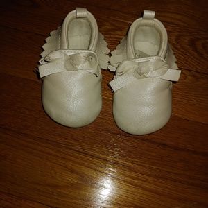 Baby girl moccasins
